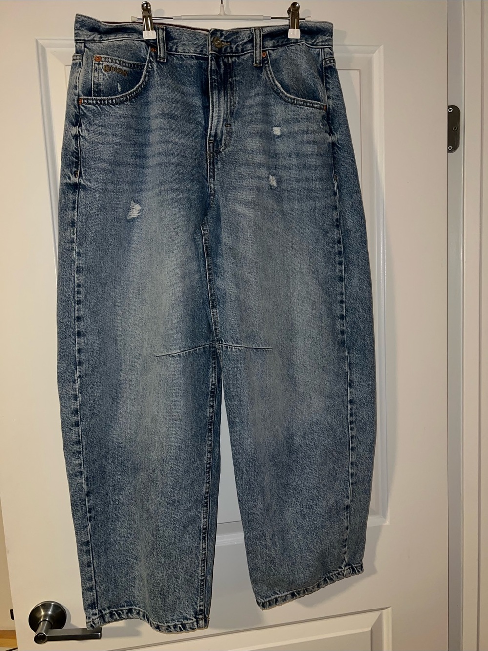 BDG barrel jeans
